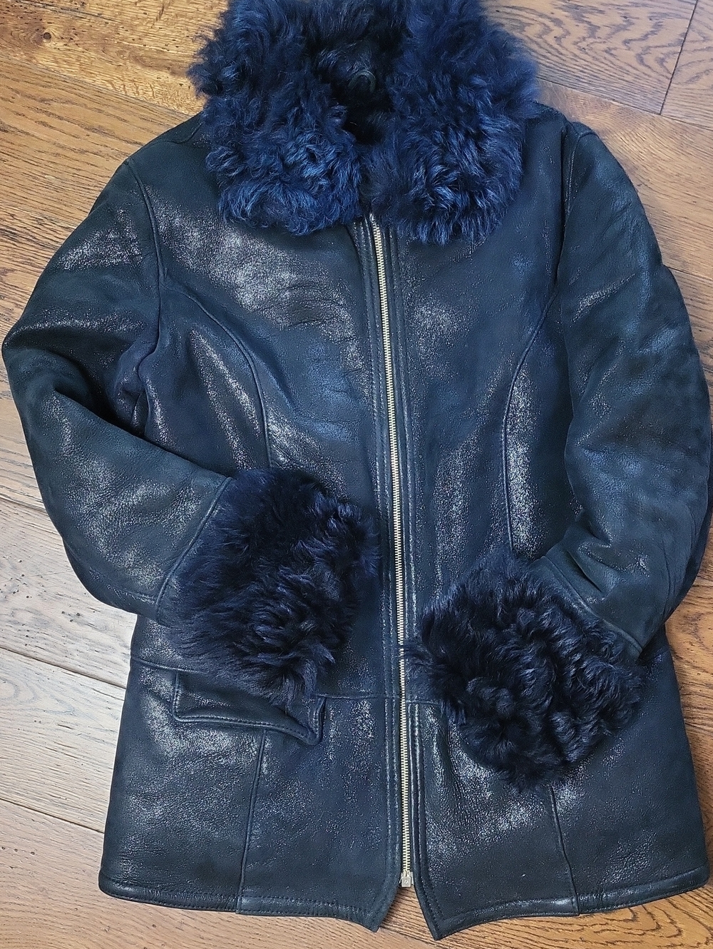 Vintage Women's Navy Shearling-Trim Leather Jacket. Size S - Picture 4 of 12